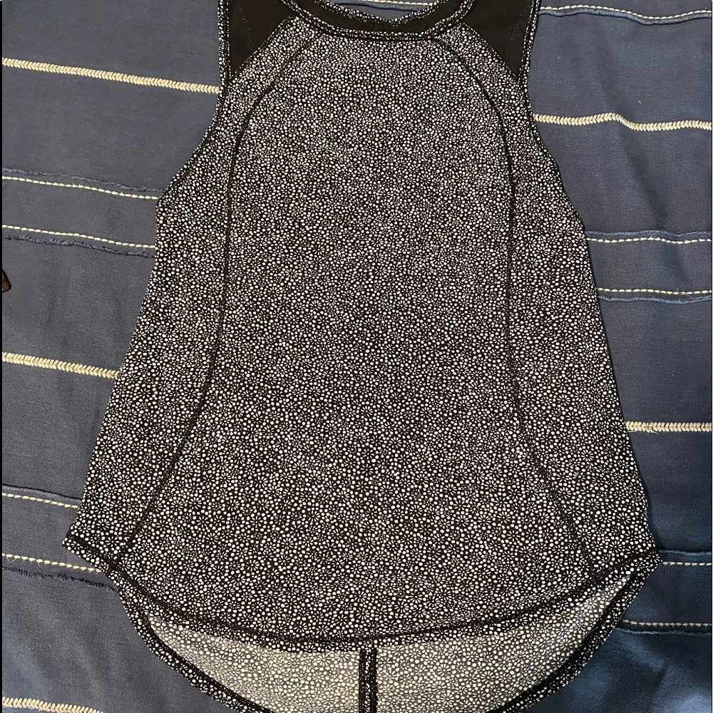 Cute Lululemon shirt